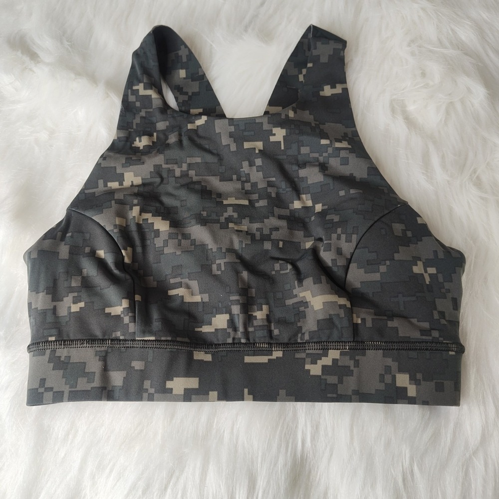 Lululemon Energy Bra High Neck Women 6 Green Digital Camo Racerback Sports Bra